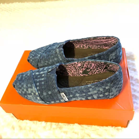 Toms Shoes - Women’s Toms denim